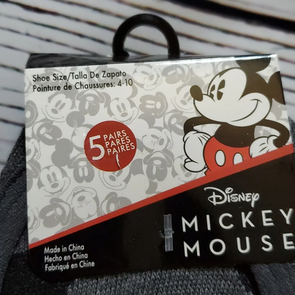 🎉 HOST PICK 🎉🆕️ DISNEY LOW CUT NO-SHOW SOCKS (5)